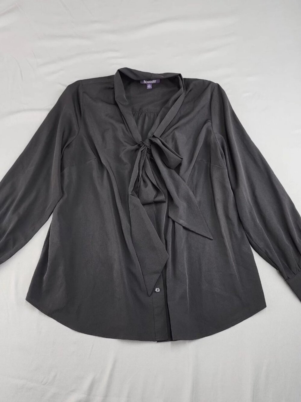ROAMAN'S Plus Size XL 18W Black Tie-Neck Blouse Long Sleeve Button Cuff